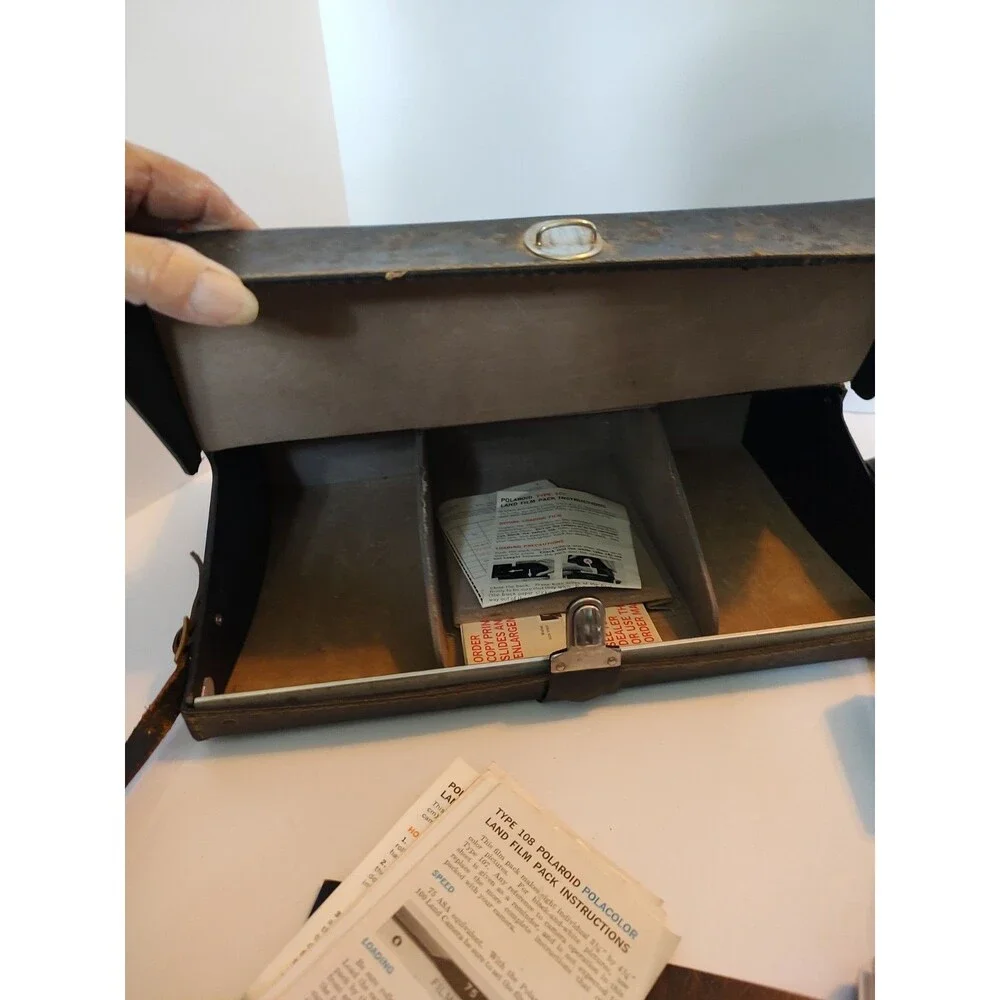 READ***Vtg Polaroid Automatic 100 Land Camera Bundle w/Manual/Filters/Flash/Case